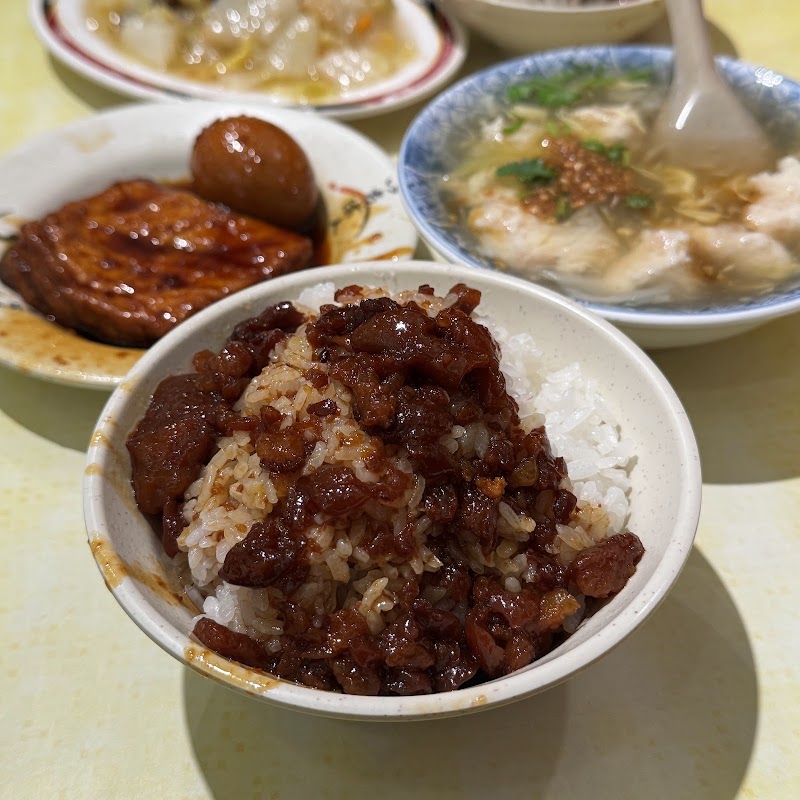 店小二魯肉飯