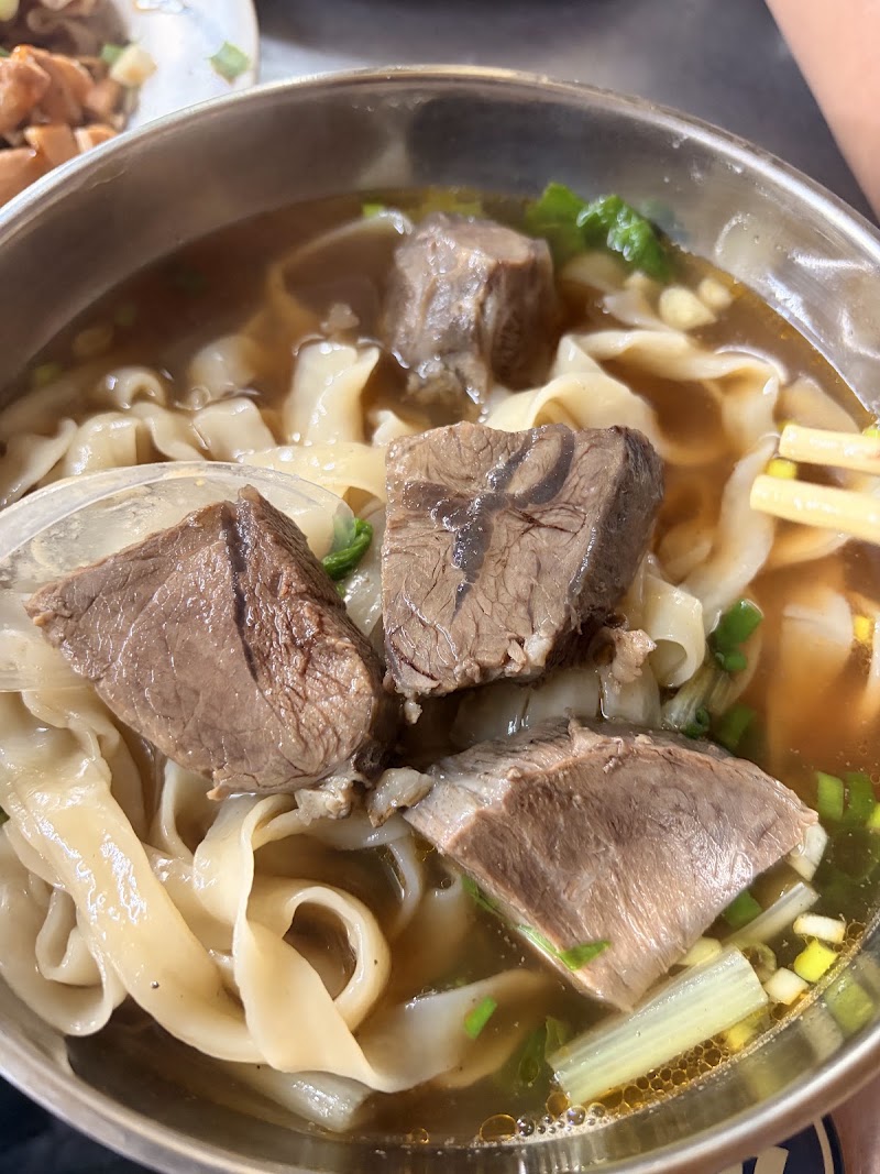 白沙屯外省牛肉麵